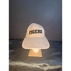 NIke University of Missouri Tigers Flexfit One Size Fits All Baseball Hat